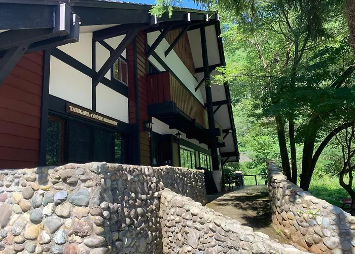 Tanigawa Valley Lodge & Coffee Roastery
